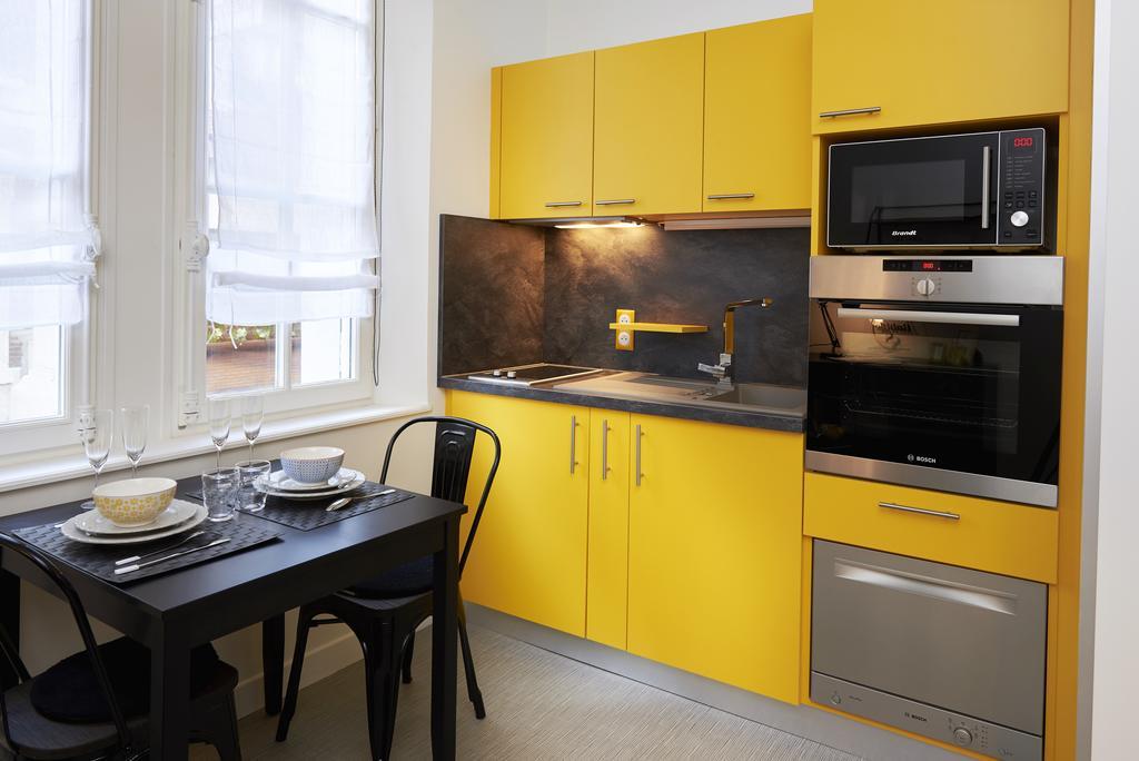 Bubble 8 Apartment Epernay Bagian luar foto